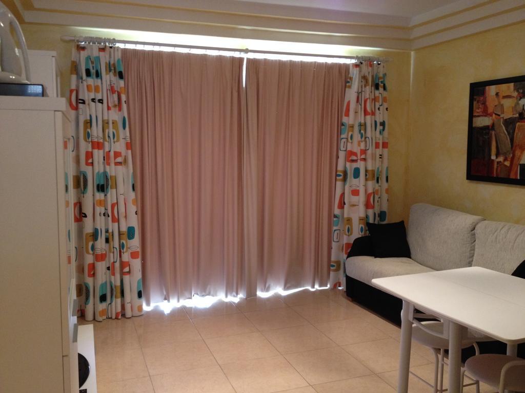 Orlando Apart Costa Adeje  Room photo
